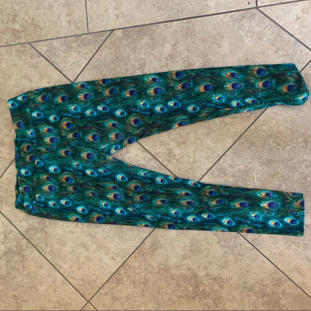 Peacock feather leggings